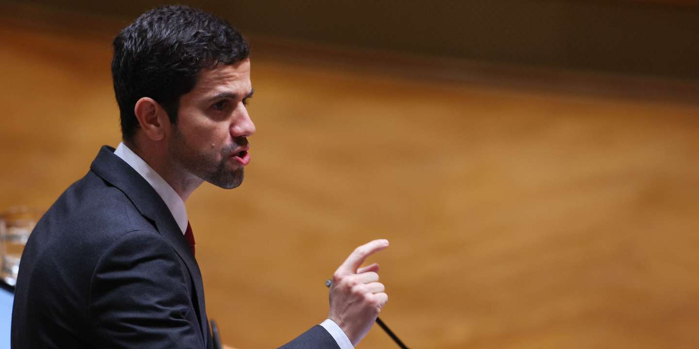 O deputado do Partido Social Democrata, Hugo Carneiro, durante o debate parlamentar na especialidade na Assembleia da República em Lisboa, 22 de novembro de 2024. TIAGO PETINGA/LUSA