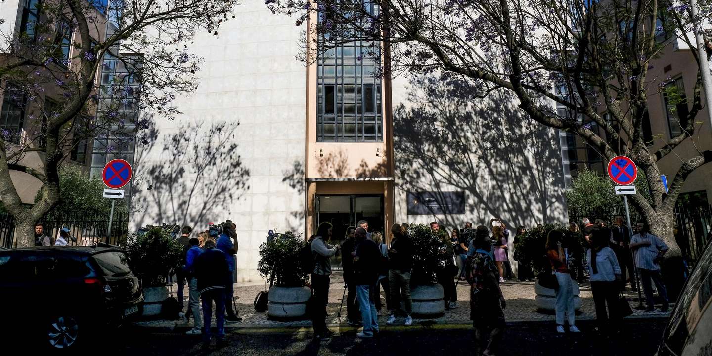 Fachada do Tribunal de Setúbal, onde hoje se inicia a primeira sessão do julgamento do "Caso Jéssica", com cinco pessoas acusadas de envolvimento no homicídio de uma menina de 3 anos, ocorrido em 20 de junho de 2022, alegadamente devido a uma dívida da mãe por práticas de bruxaria, em Setúbal, 05 de junho de 2023. A vítima, Jéssica, morreu devido aos maus-tratos que lhe foram infligidos durante os vários dias que esteve ao cuidado de uma suposta ama. RUI MINDERICO/LUSA