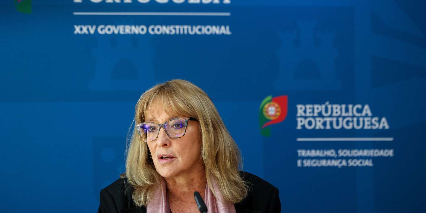 A ministra do Trabalho, Solidariedade e Segurança Social, Maria do Rosário Palma Ramalho, fala à imprensa após a reunião com a UGT - União Geral de Trabalhadores, para debater as alterações à legislação laboral na sede do ministério, em Lisboa, 23 de fevereiro de 2026. TIAGO PETINGA/LUSA