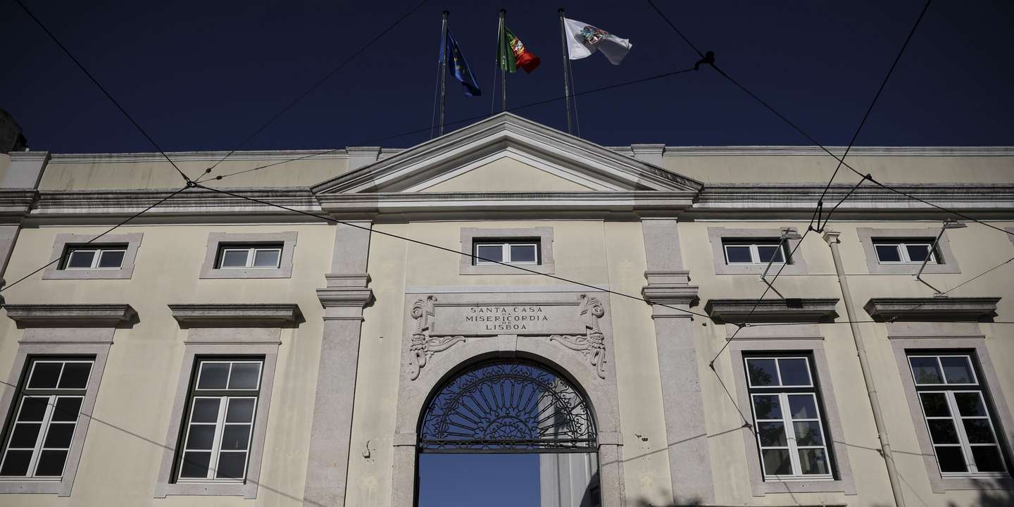 Fachada do edifício da Santa Casa da Misericórdia de Lisboa, 16 de abril de 2024. CARLOS M. ALMEIDA/LUSA