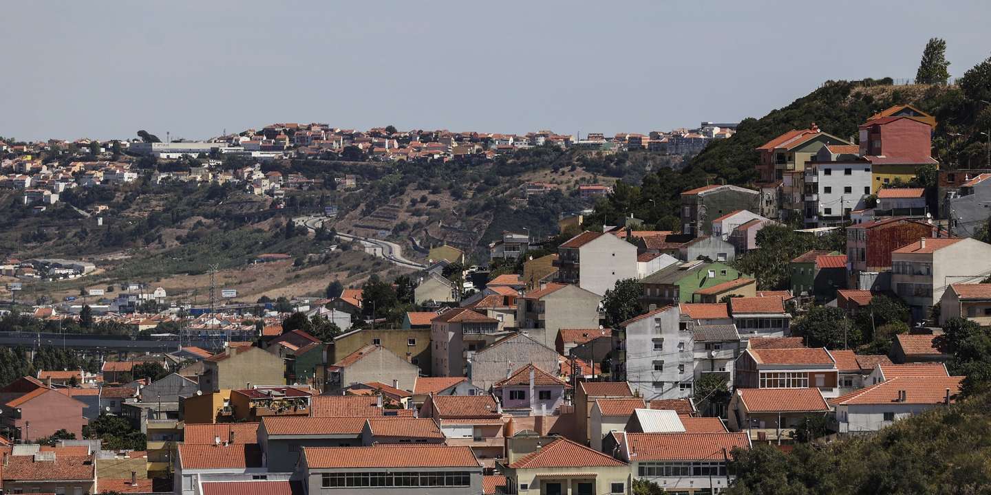 Prédios para habitação própria, arendar, vender ou alugar no distrito de Lisboa, 31 de agosto de 2023. MIGUEL A. LOPES/LUSA
