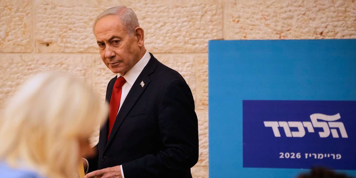 epa13175944 Israeli Prime Minister Benjamin Netanyahu casts his ballot during the Likud party primary elections in Jerusalem, 17 August 2026, ahead of Israel's general election in October.  EPA/OHAD ZWIGENBERG / POOL