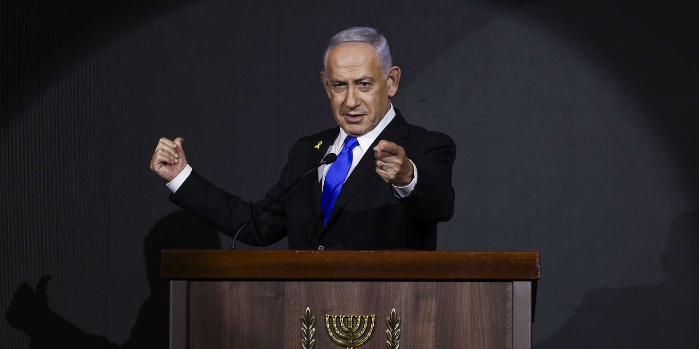 epa12298642 Israeli Prime Minister Benjamin Netanyahu delivers a speech during the U.S. Independence Day reception hosted by Newsmax, at the Waldorf Astoria Hotel in Jerusalem, 13 August 2025. Newsmax holds the reception annually to celebrate ties between the United States and Israel.  EPA/Ronen Zvulun / POOL