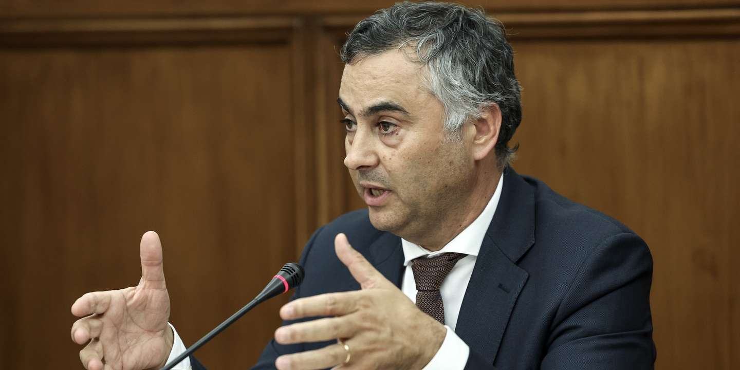 O ministro da Educação, Ciência e Inovação, Fernando Alexandre, durante a sua audição na Comissão de Educação e Ciência, na Assembleia da República em Lisboa, 16 de outubro de 2025. ANTÓNIO COTRIM/LUSA