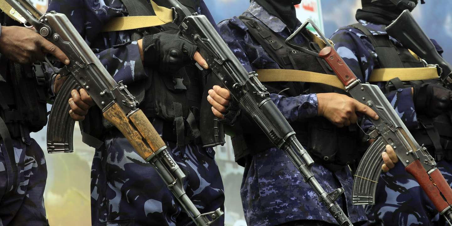 epa13117775 Houthi troopers stand guard during a protest against Saudi Arabia, in Sana'a, Yemen, 17 July 2026. Thousands of Houthi supporters demonstrated in Sana'a against Saudi Arabia a day after Houthi leader Abdul-Malik al-Houthi threatened to target Saudi oil facilities if Riyadh escalated its military involvement in Yemen. Saudi Arabia has supported the Yemeni government militarily and politically since 2015, after Houthi forces seized much of northern Yemen.  EPA/YAHYA ARHAB