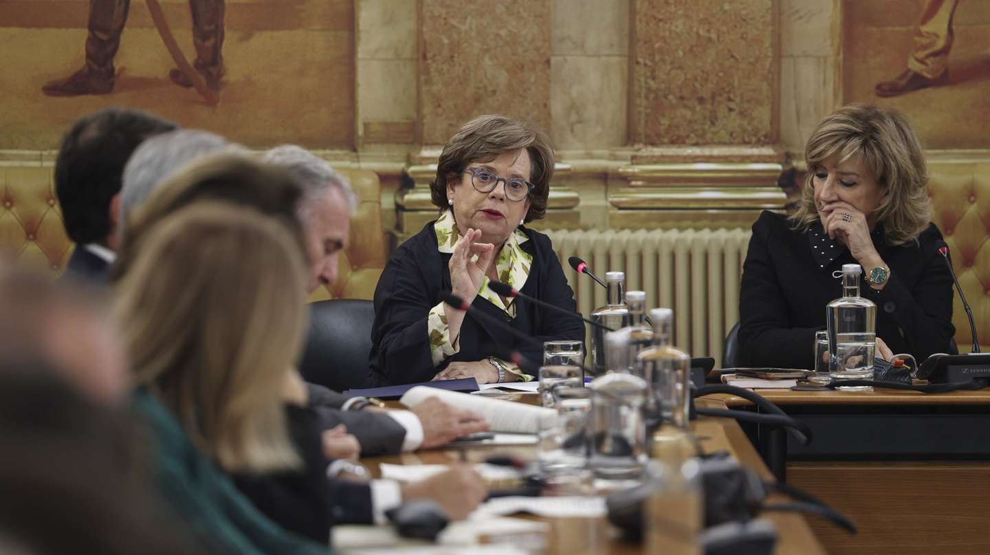 Ministra da Administração Interna Maria Lúcia Amaral ouvida na Comissão de Assuntos Constitucionais, Direitos, Liberdades e Garantias esta tarde na Assembleia da República em Lisboa, 16 de dezembro de 2025. MIGUEL A. LOPES/LUSA