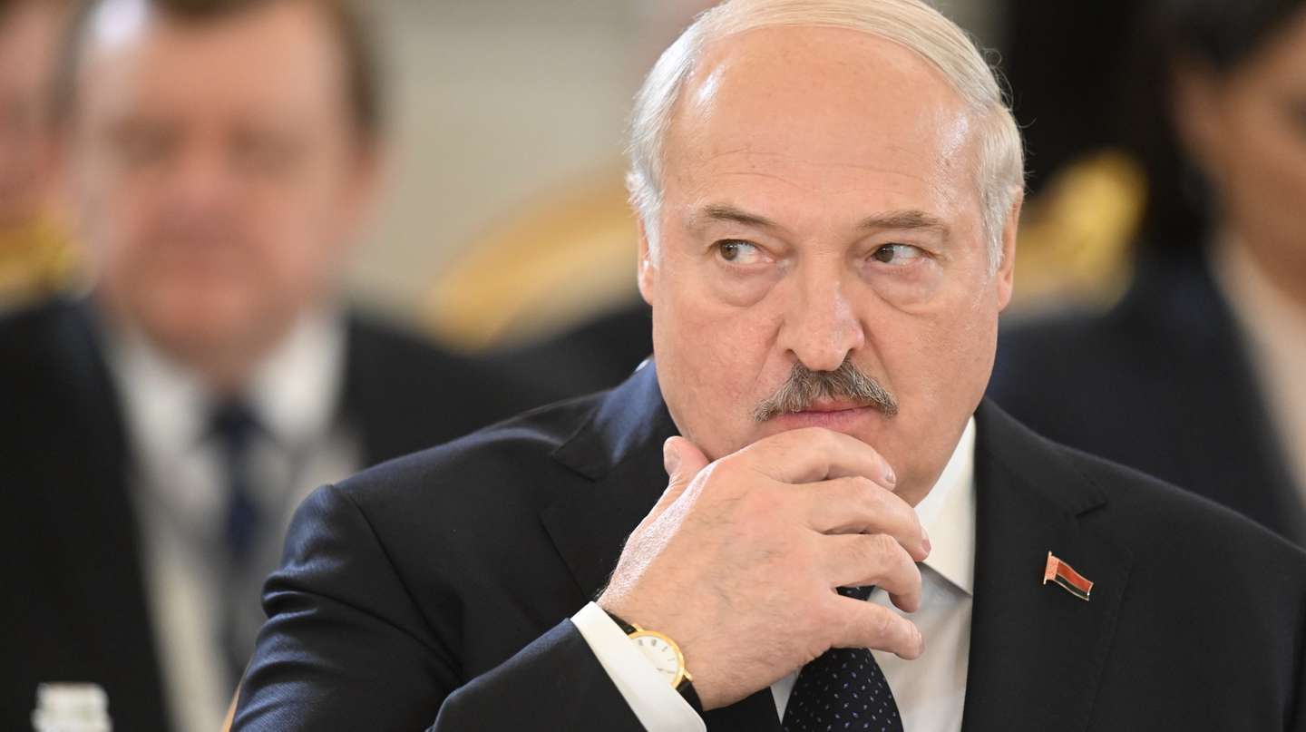 epa10653120 Belarusian President Alexander Lukashenko attends an expanded format meeting of the Supreme Eurasian Economic Council at the Kremlin in Moscow, Russia, 25 May 2023.  EPA/ILYA PITALEV / SPUTNIK / KREMLIN POOL MANDATORY CREDIT