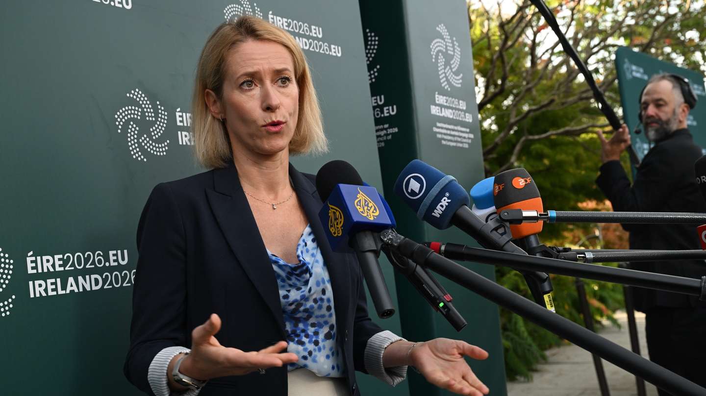epa13203812 EU High Representative for Foreign Affairs and Security Policy Kaja Kallas speaks to the media ahead of the Informal meeting of EU Defence Ministers in Druids Glen, Kilmullin, Co Wicklow, Ireland 01 September 2026. Ireland holds the Presidency of the EU for six months until the end of 2026.  EPA/Bryan Meade