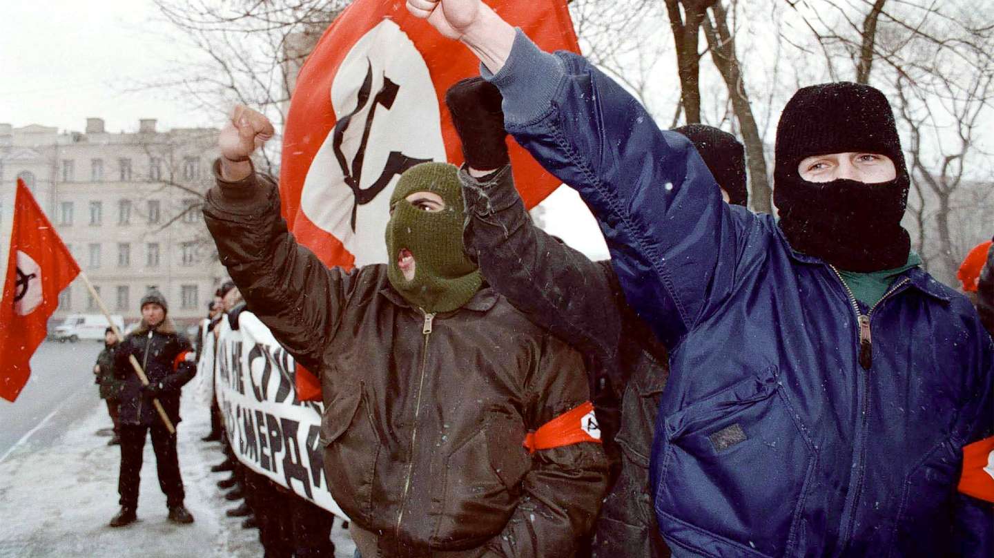 Protests Outside Polish Embassy in Moscow