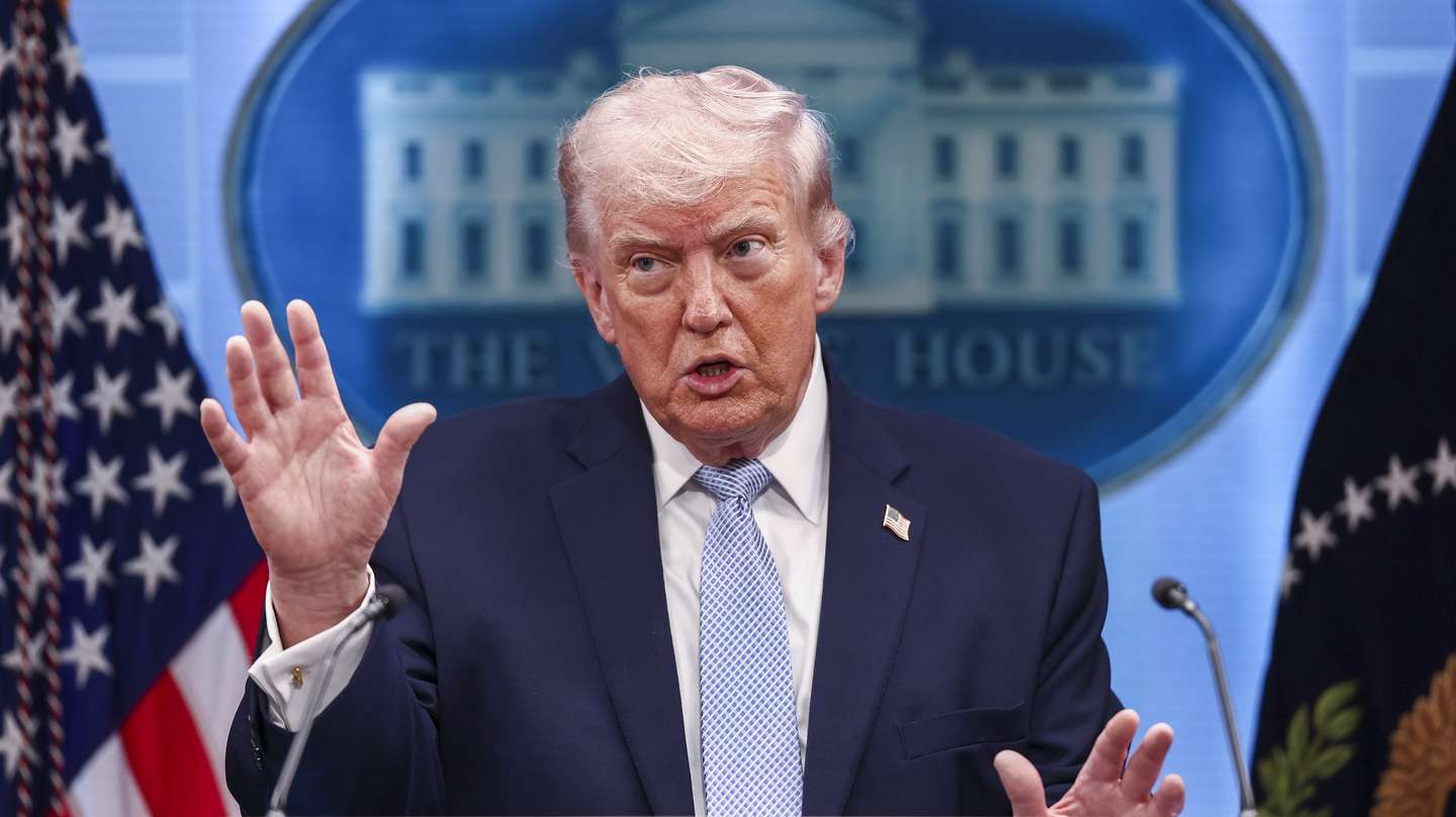 epa12872330 US President Donald Trump gestures as he responds to a question from the news media during a briefing on Iran from the White House in Washington, DC, USA, 06 April 2026.  EPA/JIM LO SCALZO