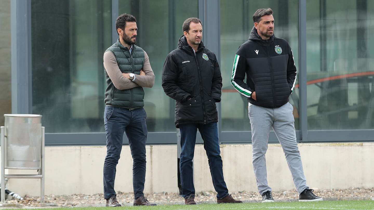 Sporting's President Frederico Varandas (C) speaks with Hugo Viana (L) and Beto Severo (R) during a training session at the team's sport complex in Alcochete, Portugal, 23 October 2019. Sporting prepares its upcoming UEFA Europa League's Group D soccer match against Rosenborg on 24 October. MIGUEL A. LOPES/LUSA