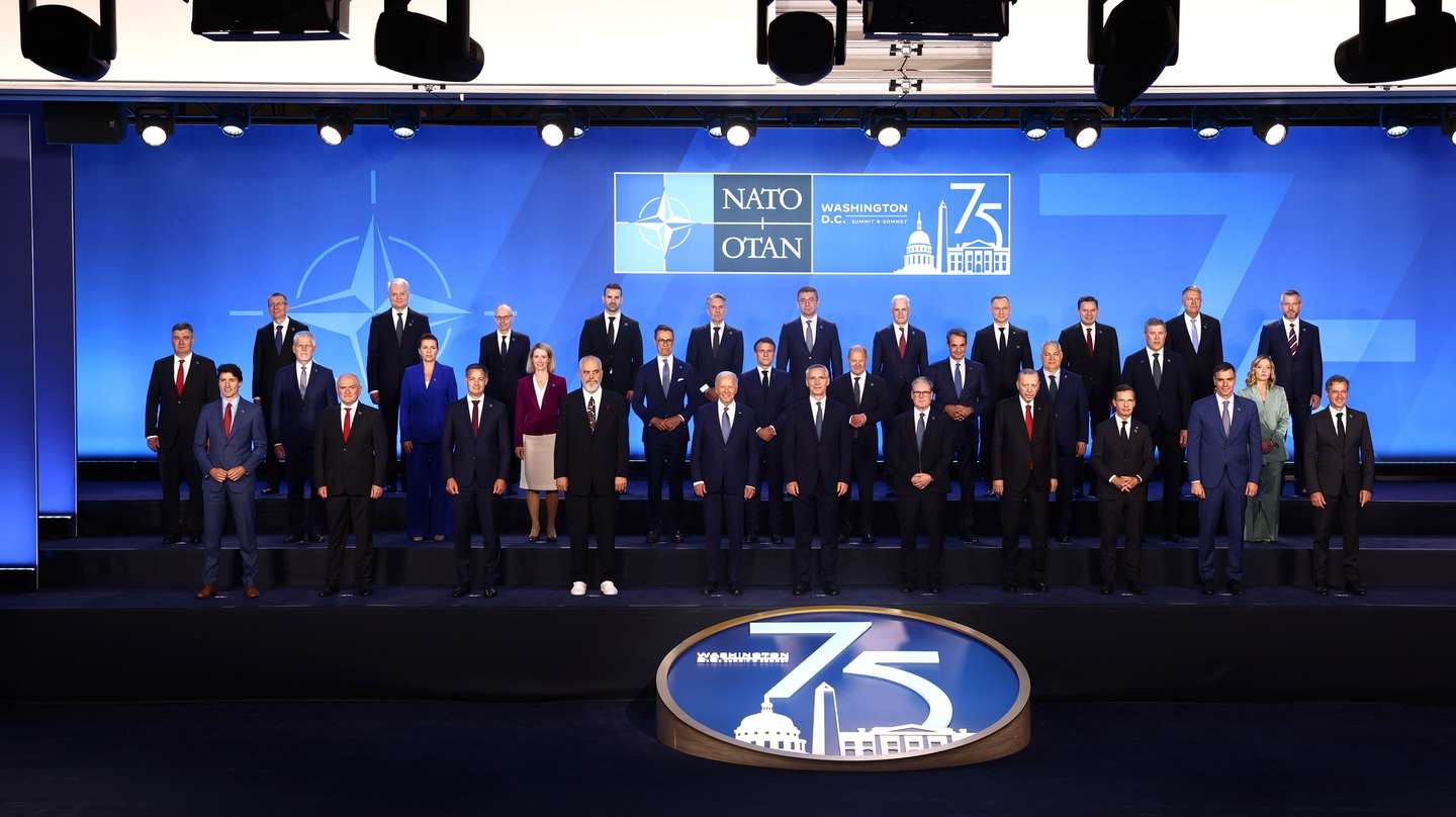 epa11470804 US President Joe Biden (C-L), NATO Secretary General Jens Stoltenberg (C-R) and leaders from NATO member countries pose for a family photo during the welcome ceremony for NATO’s 2024 annual meeting in Washington, DC, USA 10 July 2024. The 75th Anniversary NATO Summit is taking place in Washington, DC, from 09 to 11 July 2024 and NATO members are using the gathering as an opportunity to project their ongoing support for Ukraine as the country continues to fend off Russian aggression.  EPA/JIM LO SCALZO