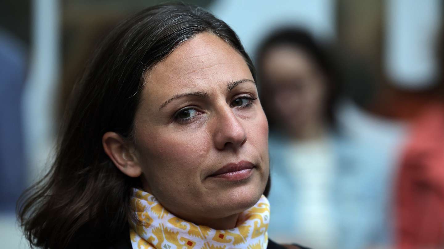 A presidente da Federação Nacional dos Médicos (FNAM), Joana Bordalo e Sá, durante uma manifestação junto ao 2.º Simpósio da Organização Mundial de Saúde dedicado ao futuro digital, no Porto, 05 de setembro de 2023. ESTELA SILVA/LUSA