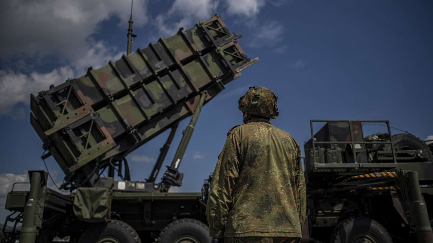 epa09937879 A German soldier looks on as he shows how it works at the launching station of NATO's Patriot missile air defense system operated by German army unit Flugabwehrraketengruppe 26 (Air Defense Artillerie) placed at Sliac airbase in Sliac, central Slovakia, 10 May 2022. A Dutch-German air and missile defence forces deployed Patriot system in spring 2022 to reinforce defence capabilities on Eastern NATO border following Russia's military invasion in Ukraine, as mainly military mission is protection of Sliac air base and additional assets. NATO multinational air missile defence task force Slovakia operate on the site with 240 German soldiers and with 130 Dutch soldiers.  EPA/MARTIN DIVISEK