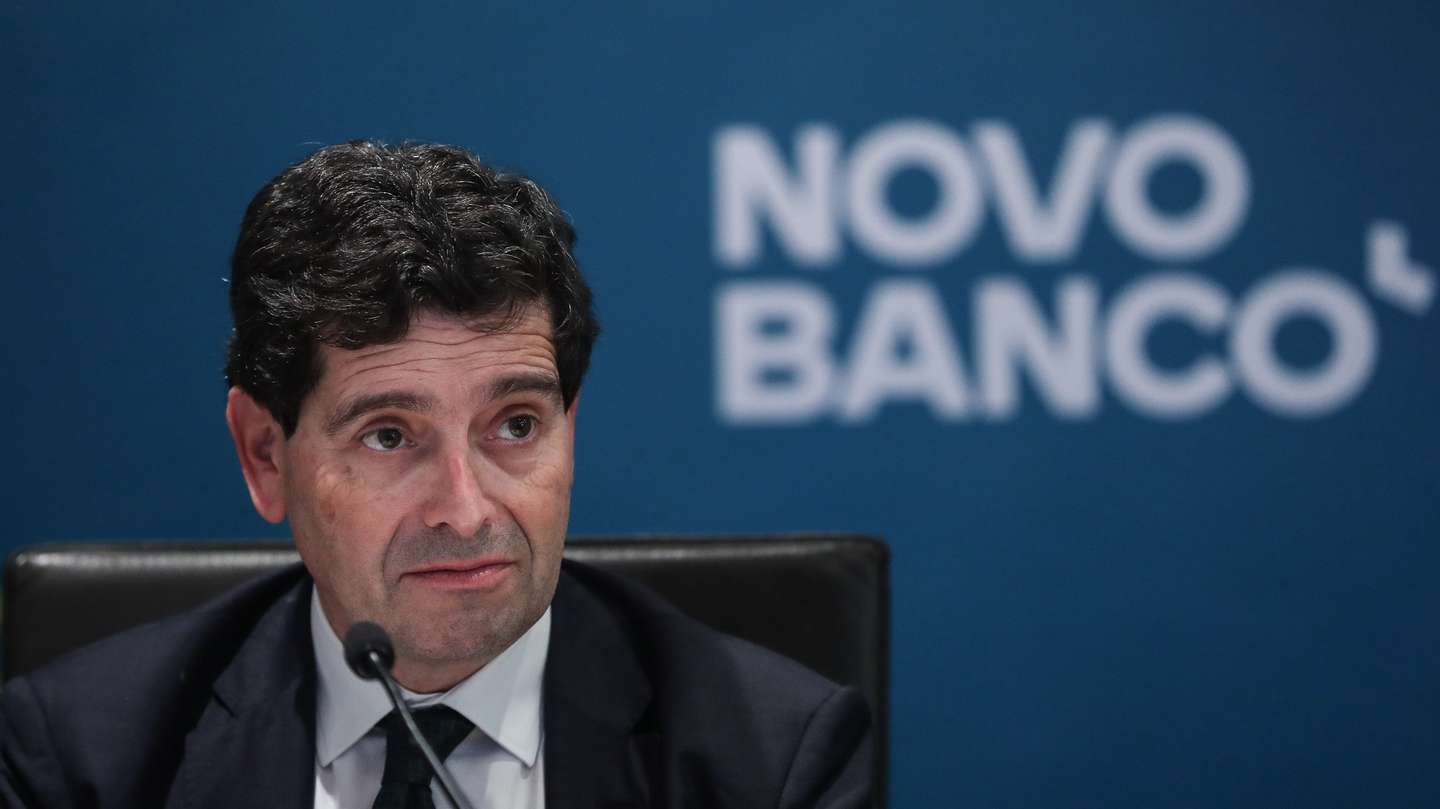 O diretor Executivo do Novo Banco, António Ramalho, durante a conferência de imprensa de apresentação de resultados de 2020, na sede do Novo Banco, em Lisboa, em Lisboa, 26 de março de 2021. MÁRIO CRUZ/LUSA