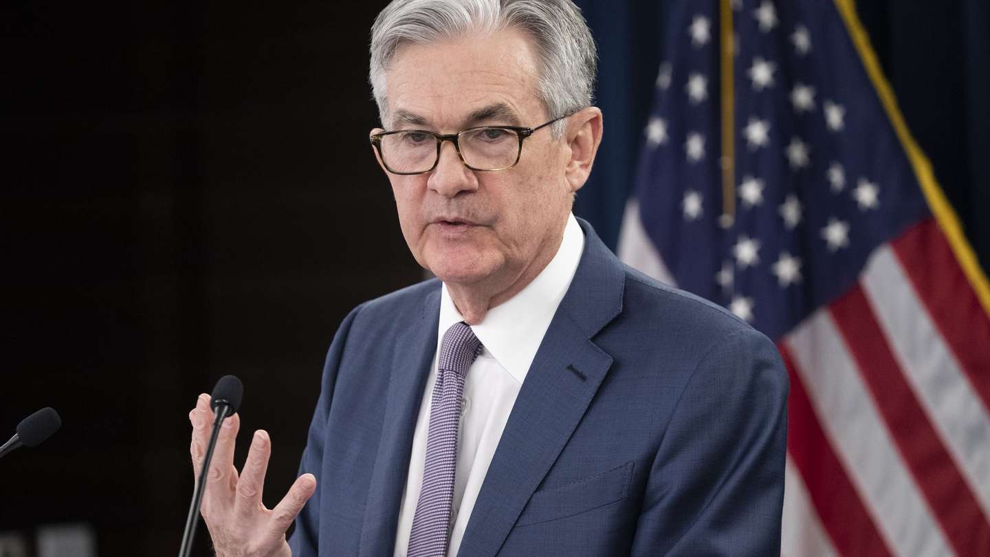 epa08267226 US Federal Reserve Chairman Jerome Powell holds a news conference on an emergency interest rate cut, in Washington, DC, USA, 03 March 2020. The US Federal Reserve made an emergency interest rate cut, lowering the benchmark US interest rate by half a percentage point, in response to economic concerns surrounding the coronavirus. The rate cut is the biggest since the financial crisis in 2008.  EPA/MICHAEL REYNOLDS