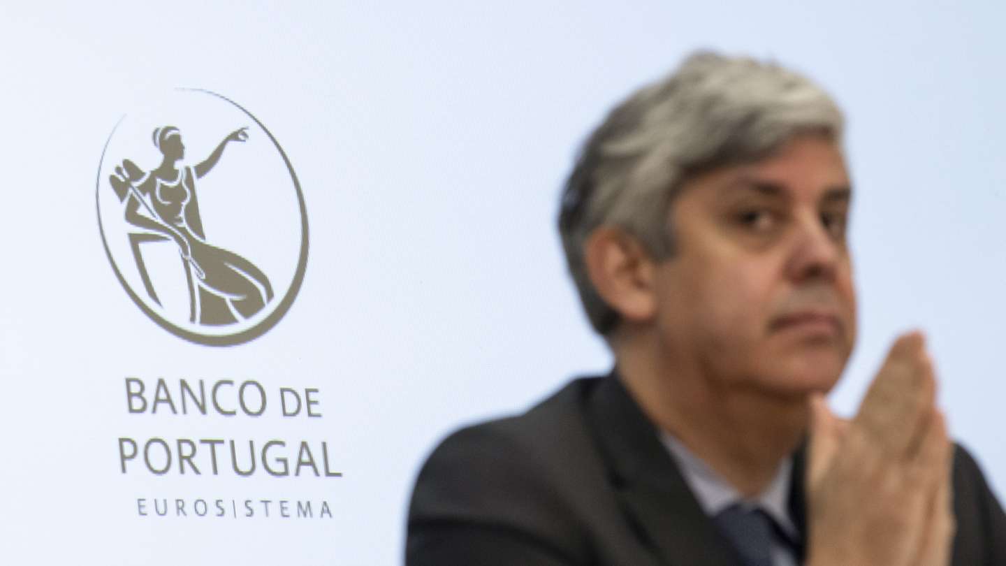 O governador do Banco de Portugal, Mário Centeno, durante a apresentação do Relatório de Estabilidade Financeira, no Banco de Portugal, em Lisboa, 17 de dezembro de 2020. JOSÉ SENA GOULÃO/LUSA