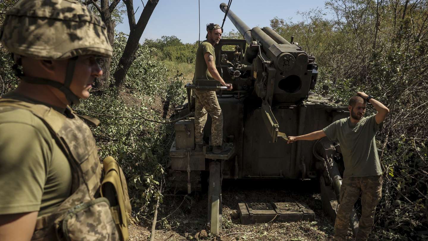 epa11557598 A handout photo made available by the press service of the 24th Mechanized Brigade of Ukrainian Armed Forces on 21 August 2024 shows servicemen of the 24th Mechanized Brigade, named after King Danylo, preparing to shoot 2S5 'Hiatsint-S' 152mm self-propelled howitzer towards Russian positions near the city of Chasiv Yar in Donetsk region, Ukraine, 20 August 2024. Russian troops entered Ukrainian territory on 24 February 2022, starting a conflict that has provoked destruction and a humanitarian crisis.  EPA/PRESS SERVICE OF THE 24 MECHANIZED BRIGADE HANDOUT  HANDOUT EDITORIAL USE ONLY/NO SALES