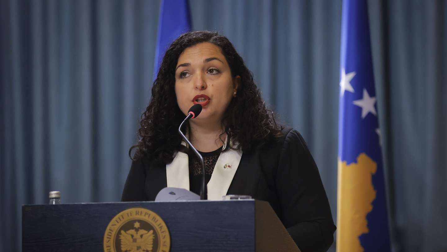 epa09197350 President of Kosovo Vjosa Osmani talks to the media during a press conference following her meeting with Slovenian President Borut Pahor (not in picture) in Pristina, Kosovo, 13 May 2021. Slovenian President Borut Pahor is on a one-day official visit in Kosovo.  EPA/VALDRIN XHEMAJ