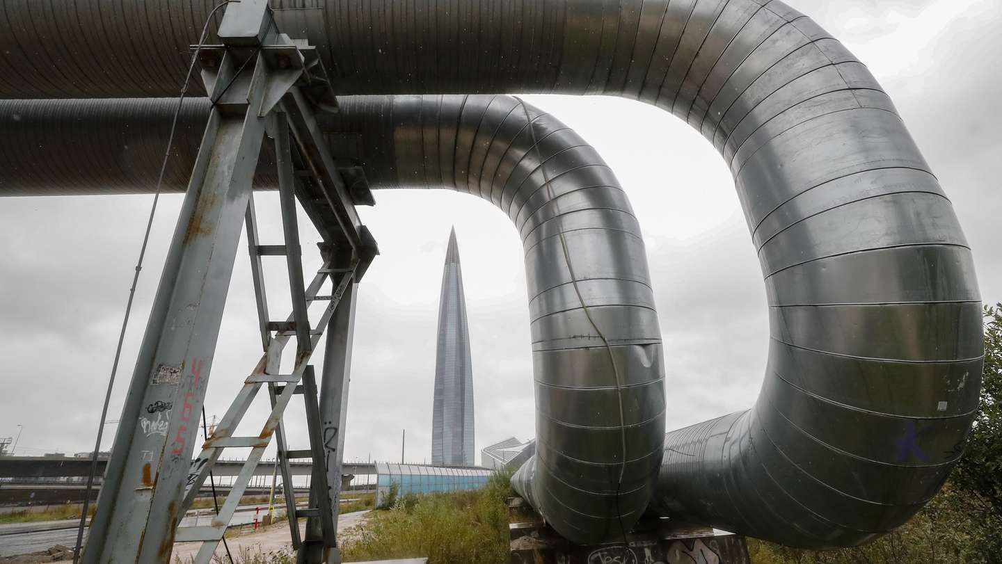 epaselect epa10149534 The Lakhta Centre business tower, the headquarters of Russian energy corporation Gazprom, in St. Petersburg, Russia, 31 August 2022. 'Supply via Nord Stream 1 has been completely stopped, today scheduled preventive work is starting at the gas pumping unit', the energy giant said in a statement. Gazprom reported earlier that gas flow through the Nord Stream 1 would come to a complete halt from 04:00 Moscow time on 31 August to 04:00 Moscow time on 03 September.  EPA/ANATOLY MALTSEV