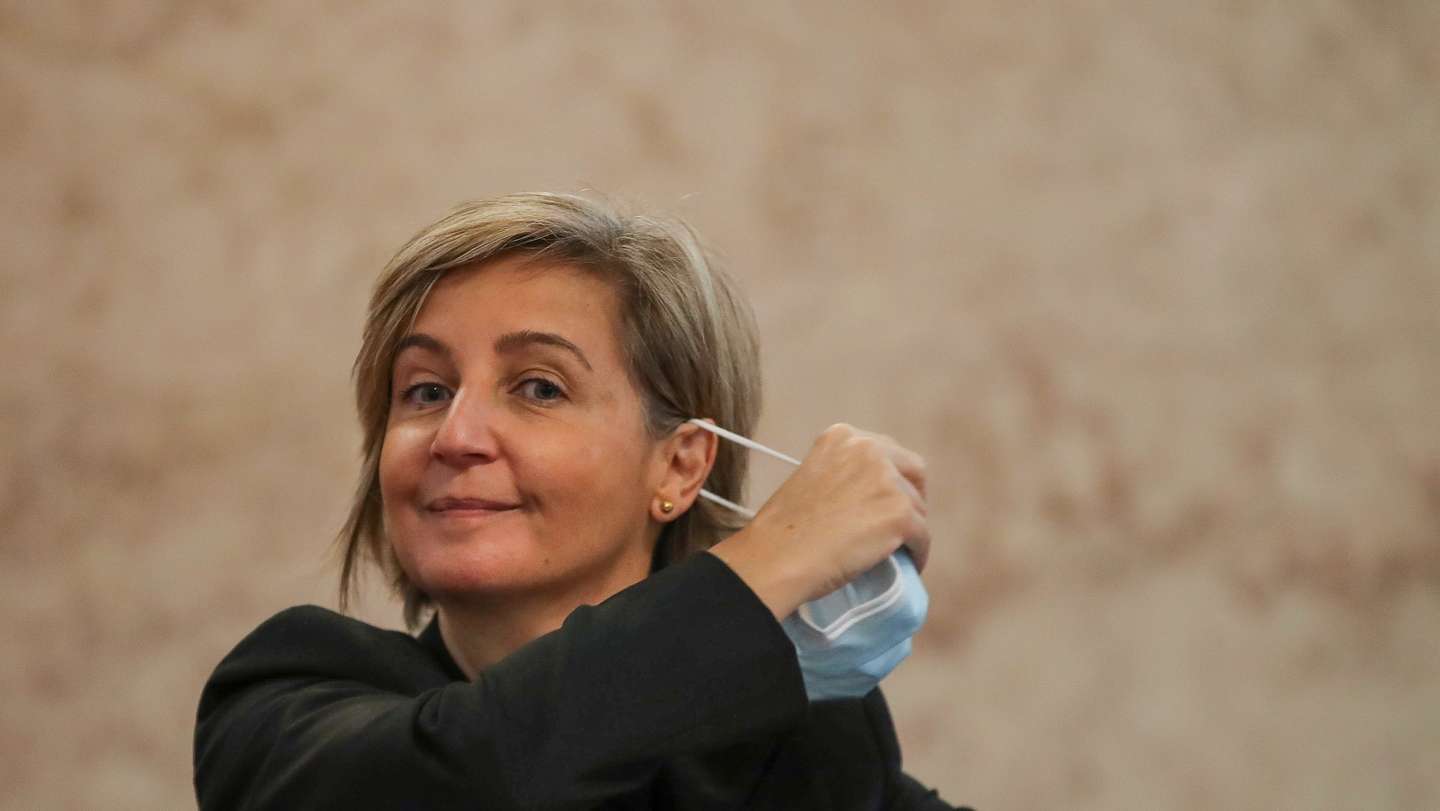 A ministra da Saúde, Marta Temido, à chegada para a sua audição perante a Comissão sa Saúde, na Assembleia da República, em Lisboa, 24 de novembro de 2021. MANUEL DE ALMEIDA/LUSA