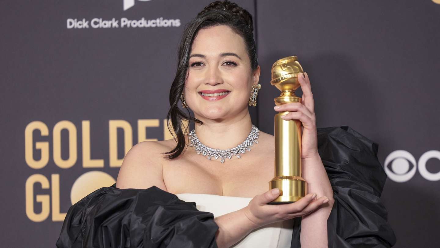 epa11063628 US actor Lily Gladstone poses with the Golden Globe for Best Performance by a Female Actor in a Motion Picture - Drama for 'Killers of the Flower Moon' in the press room during the 81st annual Golden Globe Awards ceremony at the Beverly Hilton Hotel in Beverly Hills, California, USA, 07 January 2024. Artists in various film and television categories are awarded Golden Globes by the Hollywood Foreign Press Association.  EPA/ALLISON DINNER