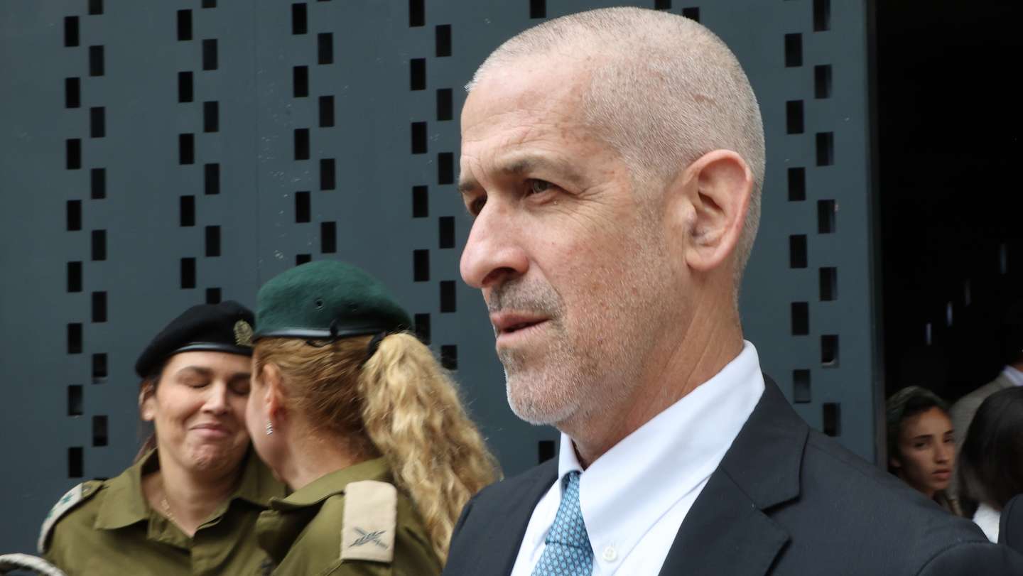 epa11977886 (FILE) - Director of the Israeli Security Agency (ISA, or Shin Bet) Ronen Bar attends a ceremony marking Memorial Day for fallen soldiers of Israel's wars and victims of attacks at Israel's Mount Herzl national military cemetery in Jerusalem, 13 May 2024 (reissued 21 March 2025). The Israeli government has 'unanimously approved' the termination of ISA Director Ronen Bar's term of office, with his duties to conclude on 10 April 2025 or upon the appointment of a successor, the Israeli Prime Minister's office announced on 21 March 2025.  EPA/GIL COHEN-MAGEN / POOL