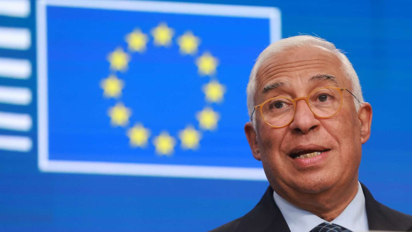 epa12602235  European Council President Antonio Costa at the end of the EU Council Summit in Brussels, Belgium, 19 December 2025. EU leaders were meeting to discuss the latest developments in Ukraine, the EU's next multiannual financial framework, the EU enlargement process, and the geoeconomic situation in the European Union.  EPA/OLIVIER HOSLET