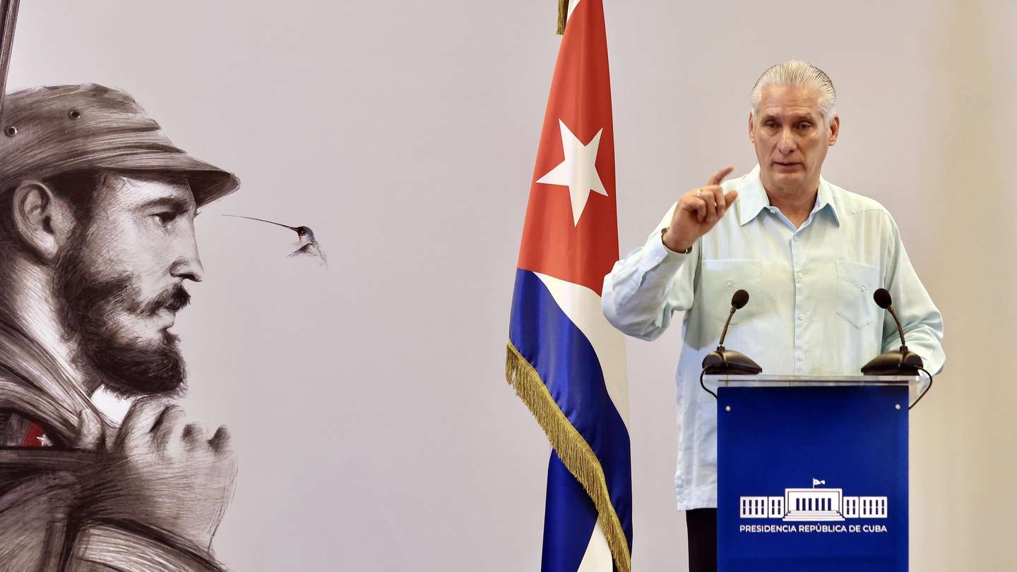 epa12817413 A handout photo made available by the Office of the President of Cuba showing Cuban President Miguel Diaz-Canel speaking during a press conference in Havana, Cuba, 13 March 2026. The Cuban government stated that the island 'has not relinquished its sovereign right to receive oil supplies', amid a severe energy crisis and an oil embargo imposed by the US since January, which has led to increased power outages.  EPA/ALEJANDRO AZCUY / CUBA PRESIDENT OFFICE / HANDOUT  HANDOUT EDITORIAL USE ONLY/NO SALES
