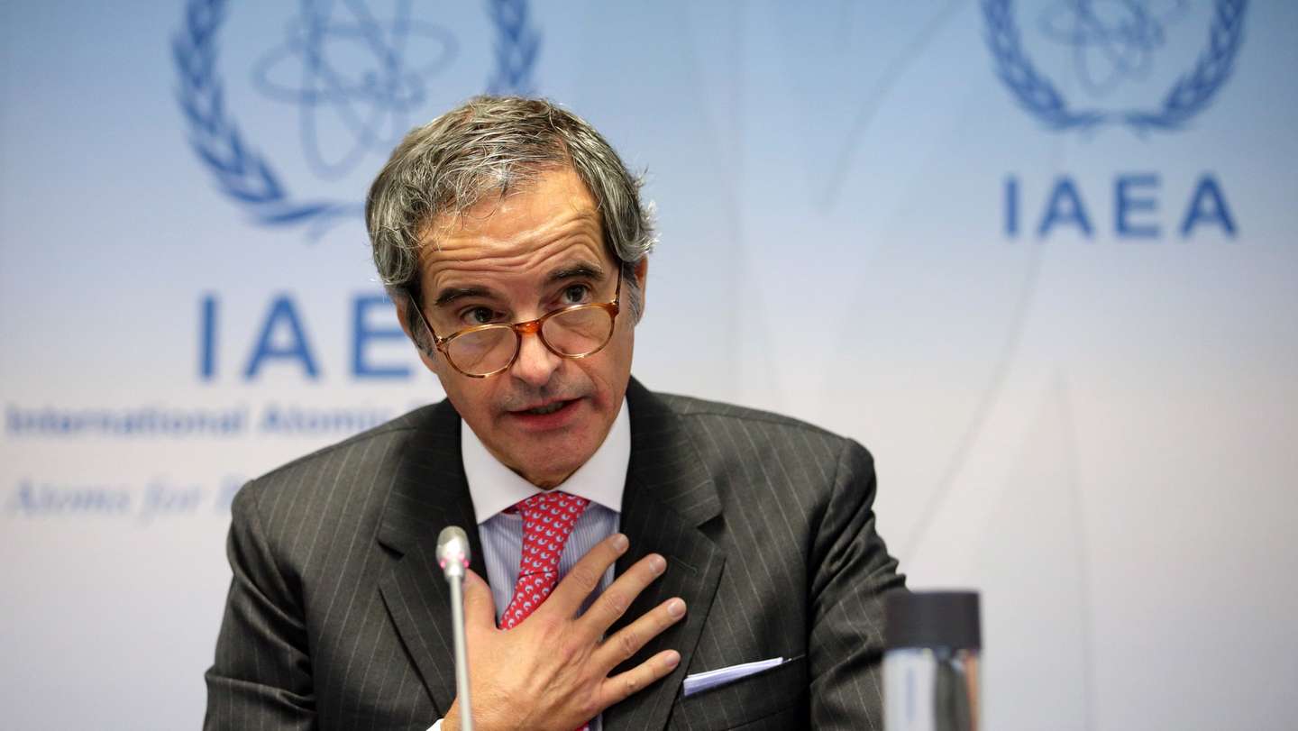 epa11730954 Secretary General of the International Atomic Energy Agency (IAEA) Rafael Mariano Grossi attends a press conference during an IAEA Board of Governors meeting at the IAEA headquarters of the United Nations seat in Vienna, Austria, 20 November 2024.  EPA/HEINZ-PETER BADER