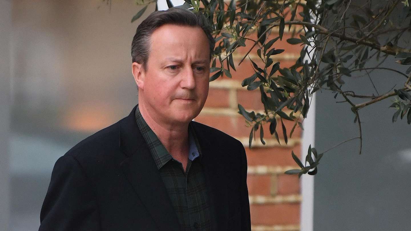 epa09196034 Britain's former Prime Minister David Cameron leaves his home in London, Britain, 13 May 2021. Cameron is to be questioned by MP's over the ongoing controversy over the collapse of Greensill Capital and his work lobbying for it.  EPA/NEIL HALL