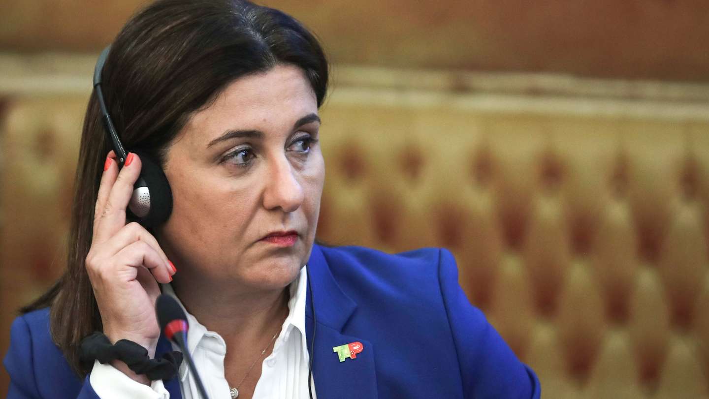 A presidente da Comissão Executiva da TAP, Christine Ourmières-Widener, durante a sua audição na Comissão de Economia, Obras Públicas, Planeamento e Habitação na Assembleia da República, em Lisboa, 07 de junho de 2022. ANTÓNIO COTRIM/LUSA