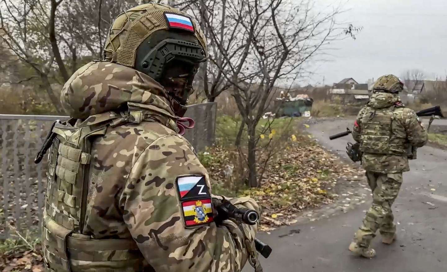 epa11734372 A still image taken from an undated handout video released by the Russian Defence Ministry Press-Service on 22 November 2024 shows Russian military volunteers of the 'Bars-Kursk' formation patrolling in the village of Korenevo, Kursk region, Russia. The 'Bars-Kursk' is a military formation consisting of volunteers from the Kursk region. Fighting between Russian and Ukrainian forces has been ongoing in the Kursk region since 06 August following a Ukrainian military incursion into the Russian border region.  EPA/RUSSIAN DEFENCE MINISTRY PRESS SERVICE HANDOUT -- BEST QUALITY AVAILABLE -- MANDATORY CREDIT -- HANDOUT EDITORIAL USE ONLY/NO SALES