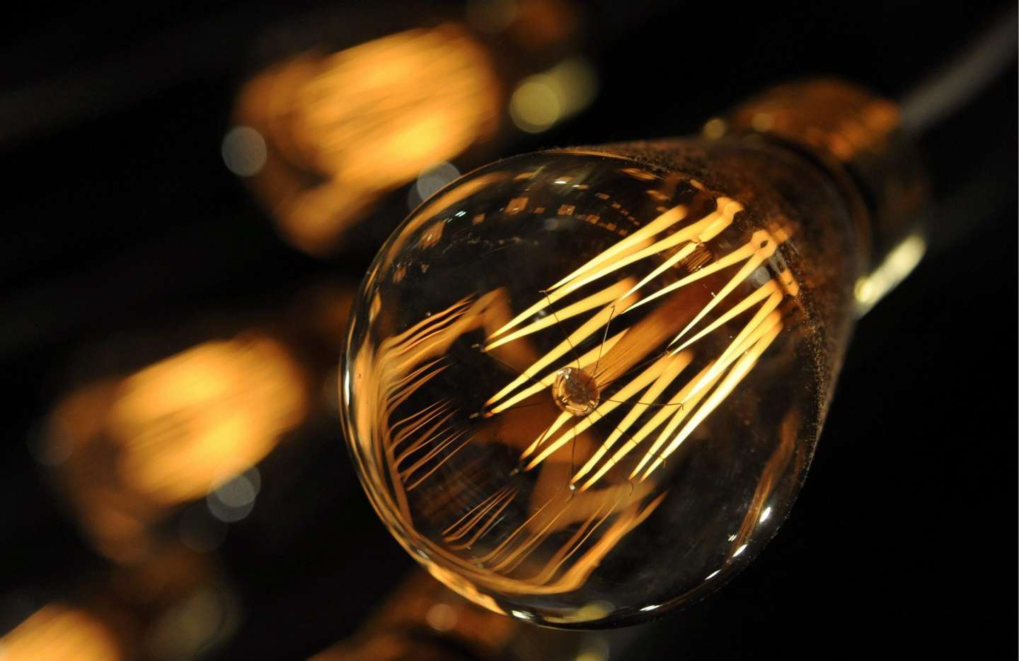 Lâmpada, luz, eletricidade