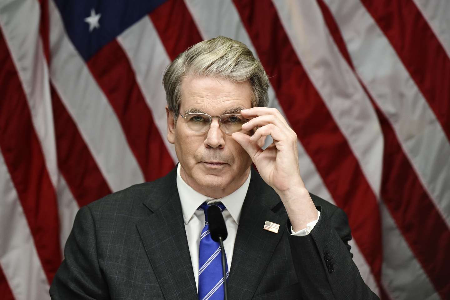 epa12271245 US Treasury Secretary Scott Bessent attends a press conference in the the Rosenbad building, the seat of Sweden's government, during the second day of trade talks between China and the USA, in Stockholm, Sweden, 29 July 2025.  EPA/Magnus Lejhall SWEDEN OUT