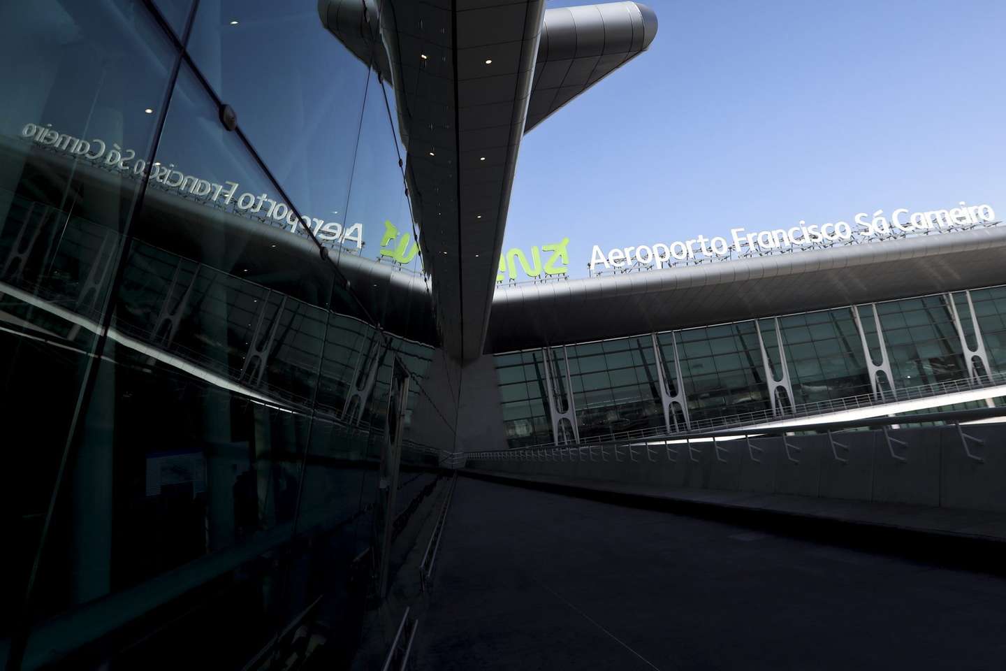 Aeroporto Francisco Sá Carneiro