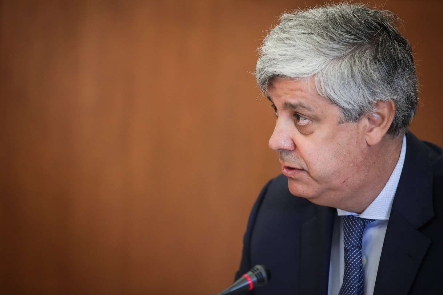 O ex-ministro das Finanças, Mário Centeno, durante a sua audição na Comissão de Orçamento e Finanças no âmbito da proposta de designação para o cargo de Governador do Banco de Portugal, na Assembleia da República, em Lisboa, 08 de julho de 2020. MÁRIO CRUZ/LUSA