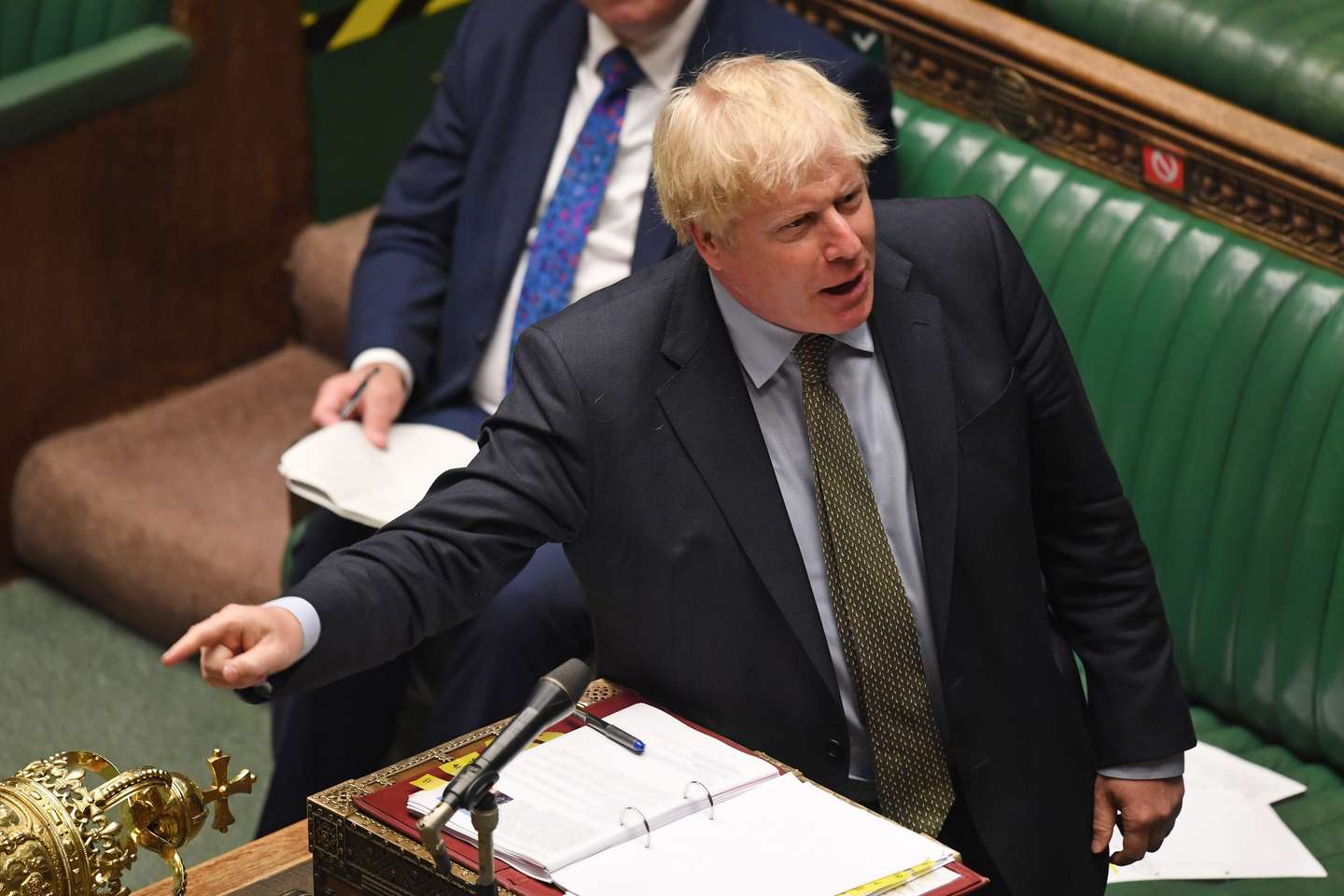 epa08560738 A handout photograph released by the UK Parliament shows Britain's Prime Minister Boris Johnson addressing MPs during Prime Ministers Questions in the House of Commons Chamber in London, Britain, 22 July 2020.  EPA/JESSICA TAYLOR / UK PARLIAMENT / HANDOUT MANDATORY CREDIT: JESSICA TAYLOR/UK PARLIAMENT HANDOUT EDITORIAL USE ONLY/NO SALES