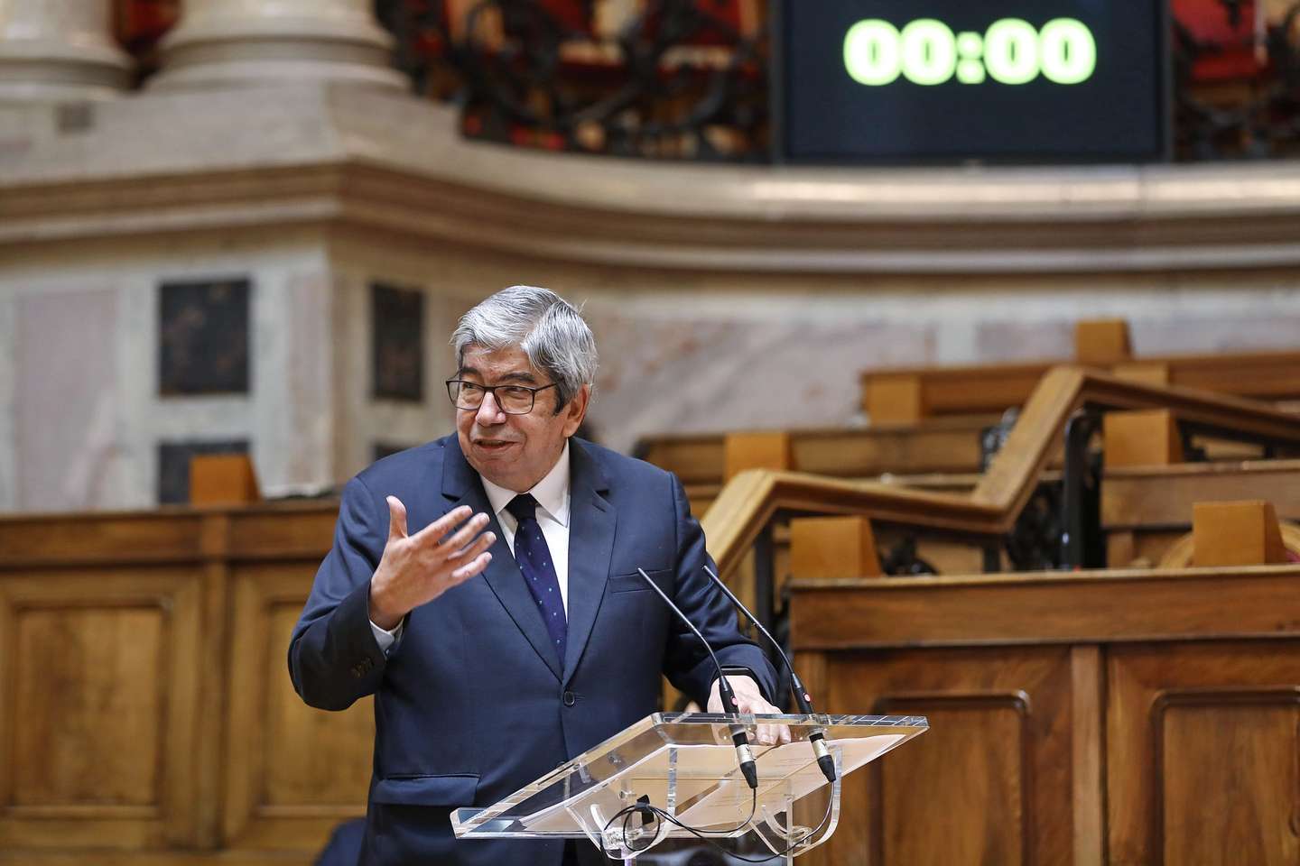 O presidente da Assembleia da República (AR), Eduardo Ferro Rodrigues, intervém durante a audição "Programa de Trabalho da Comissão Europeia para 2021", em Lisboa, 12 de janeiro de 2021. Organizada pela Comissão de Assuntos Europeus da AR, esta audição pretende promover o debate sobre o Programa de Trabalho da Comissão Europeia para este ano, assim como uma reflexão com os principais responsáveis políticos no âmbito dos assuntos europeus, com o objetivo de contribuir para a seleção das iniciativas que se afigurem de especial relevância política para o país e que serão objeto de escrutínio pela Assembleia em 2021. ANTÓNIO PEDRO SANTOS/LUSA