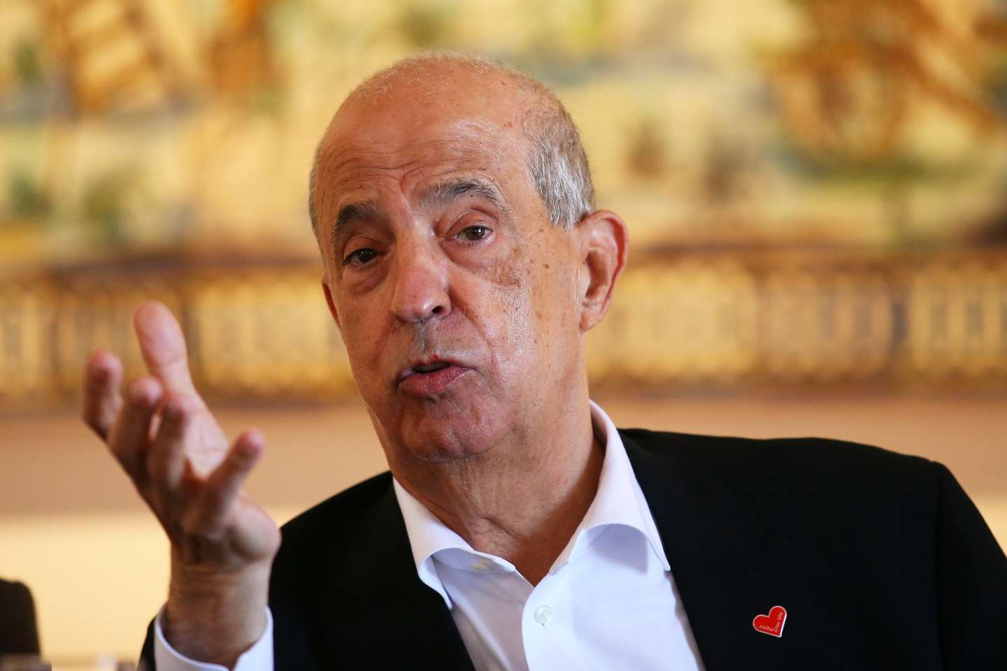O comendador Joe Berardo, durante a apresentação à comunicação social do Museu Berardo Estremoz, dedicado ao azulejo, que abre ao público no dia 26 de julho com a exposição "800 Anos de História do Azulejo", Estremoz, 22 de julho de 2020. NUNO VEIGA/LUSA