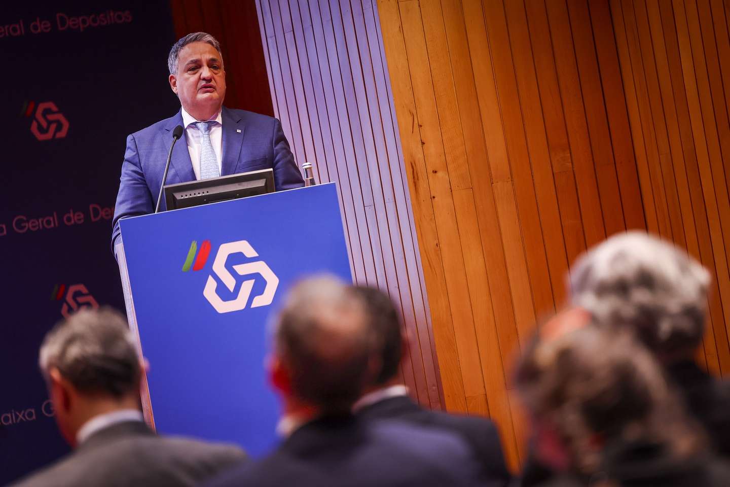 O presidente executivo da Caixa Geral de Depósitos (CGD), Paulo Macedo, durante a apresentação dos resultados da CGD, na sede do banco em Lisboa, 02 de março de 2023. JOSÉ SENA GOULÃO/LUSA