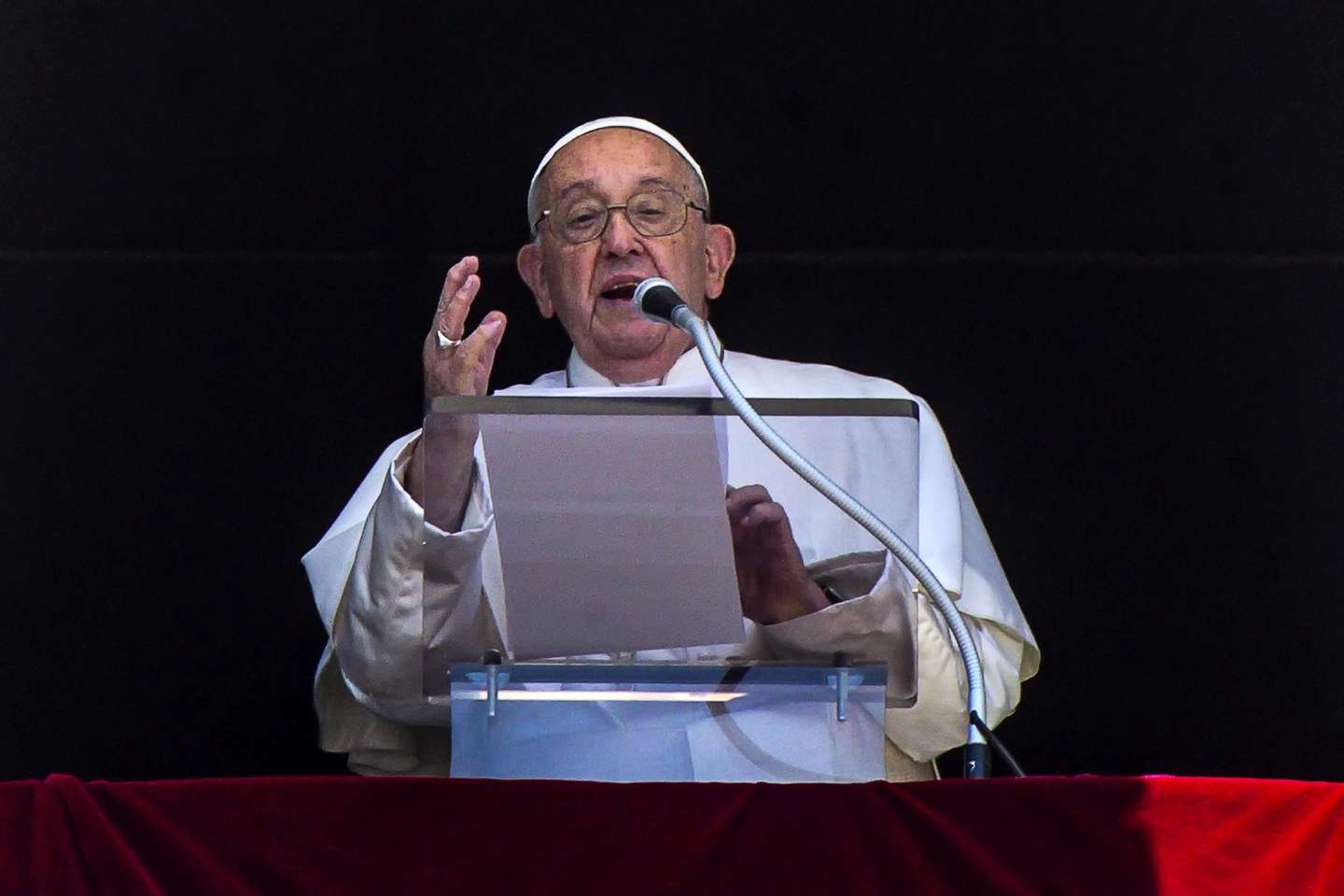 epa11446990 Pope Francis leads the Angelus prayer from the window of his office overlooking Saint Peter&#039;s Square, Vatican City, 30 June 2024.  EPA/ANGELO CARCONI