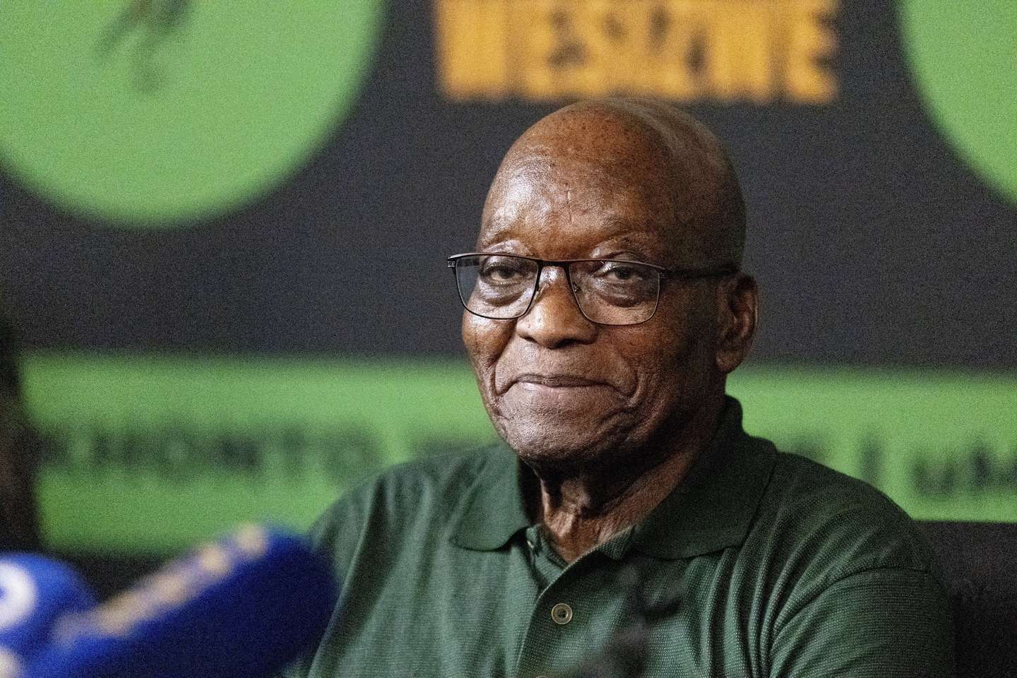 epa11505622 (FILE) Former South African President and President of the ANC (African National Congress) Jacob Zuma announces the formation of a new political party in Soweto, Johannesburg, South Africa, 16 December 2023 (reissued 29 July 2024). Jacob Zuma has been expelled from the African National Congress (ANC), local media is reporting 29 July 2024.  EPA/KIM LUDBROOK