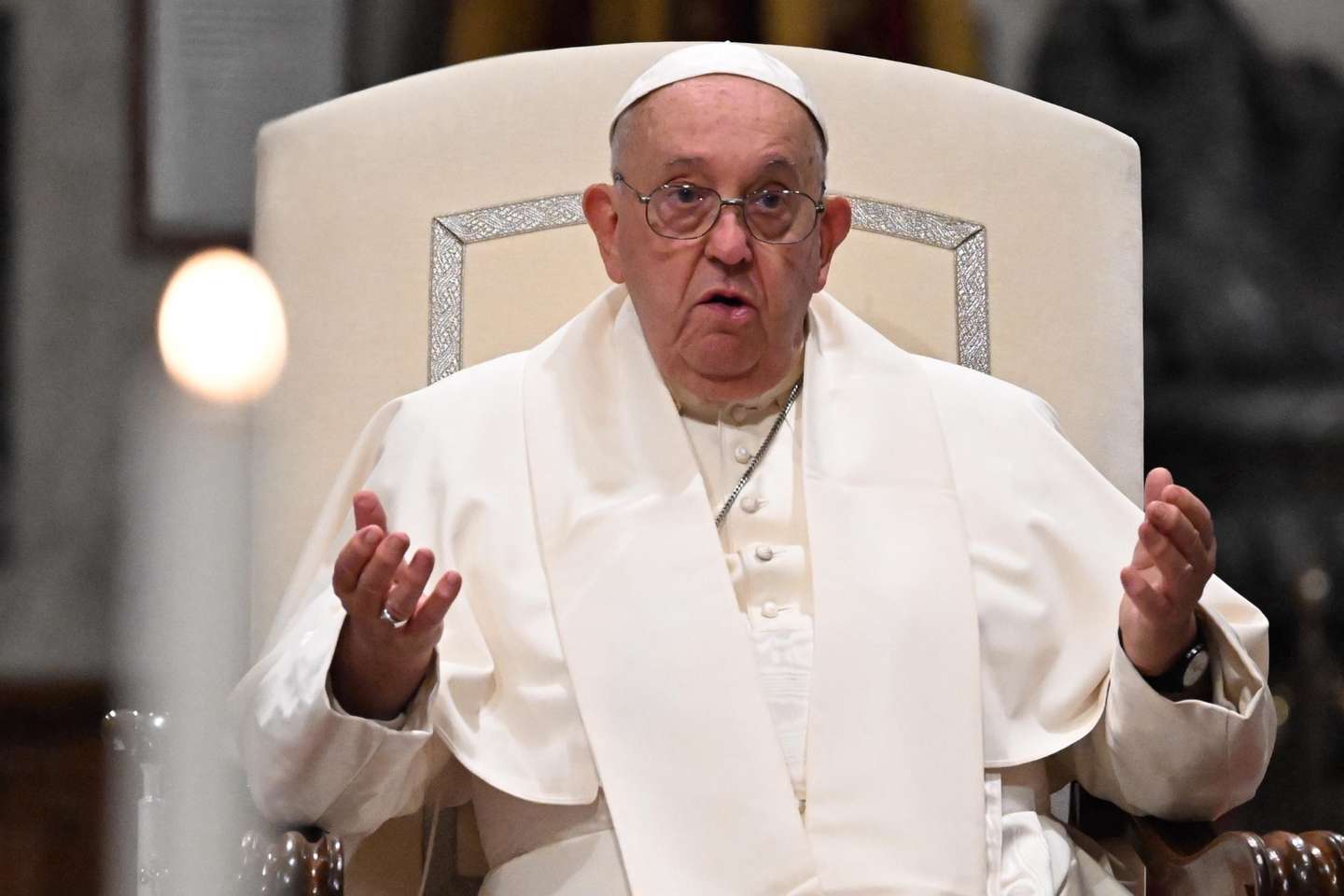 epa11682940 Pope Francis gestures as he attends a meeting with the Diocese of Rome community to mark the conclusion of '(Dis)equalities' journey, at the Basilica of Saint John Lateran, in Rome, Italy, 25 October 2024. The (Dis)equalities initiative, focused on ending inequalities, was launched in February to celebrate the 50th anniversary of the conference, 'The Responsibility of Christians in Response to the Expectations of Charity and Justice in the City of Rome', according to the Vatican.  EPA/MAURIZIO BRAMBATTI