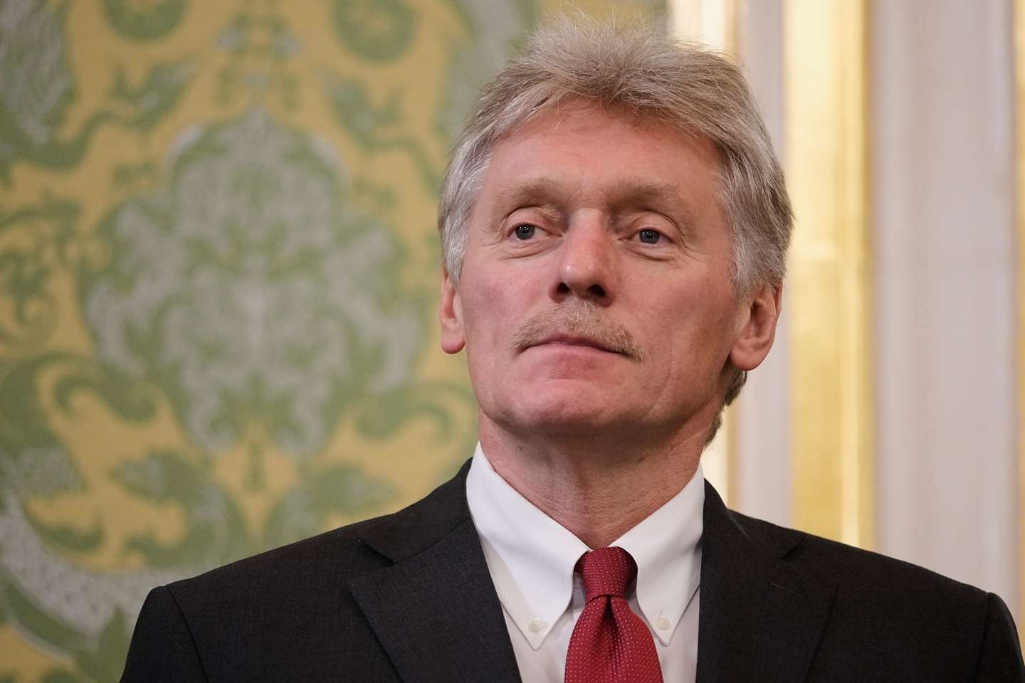 epa12192791 Kremlin spokesman Dmitry Peskov looks on while waiting for the beginning of the talks between the Russian president and the interim president of the Republic of Mali at the Kremlin in Moscow, Russia, 23 June 2025.  EPA/PAVEL BEDNYAKOV / POOL