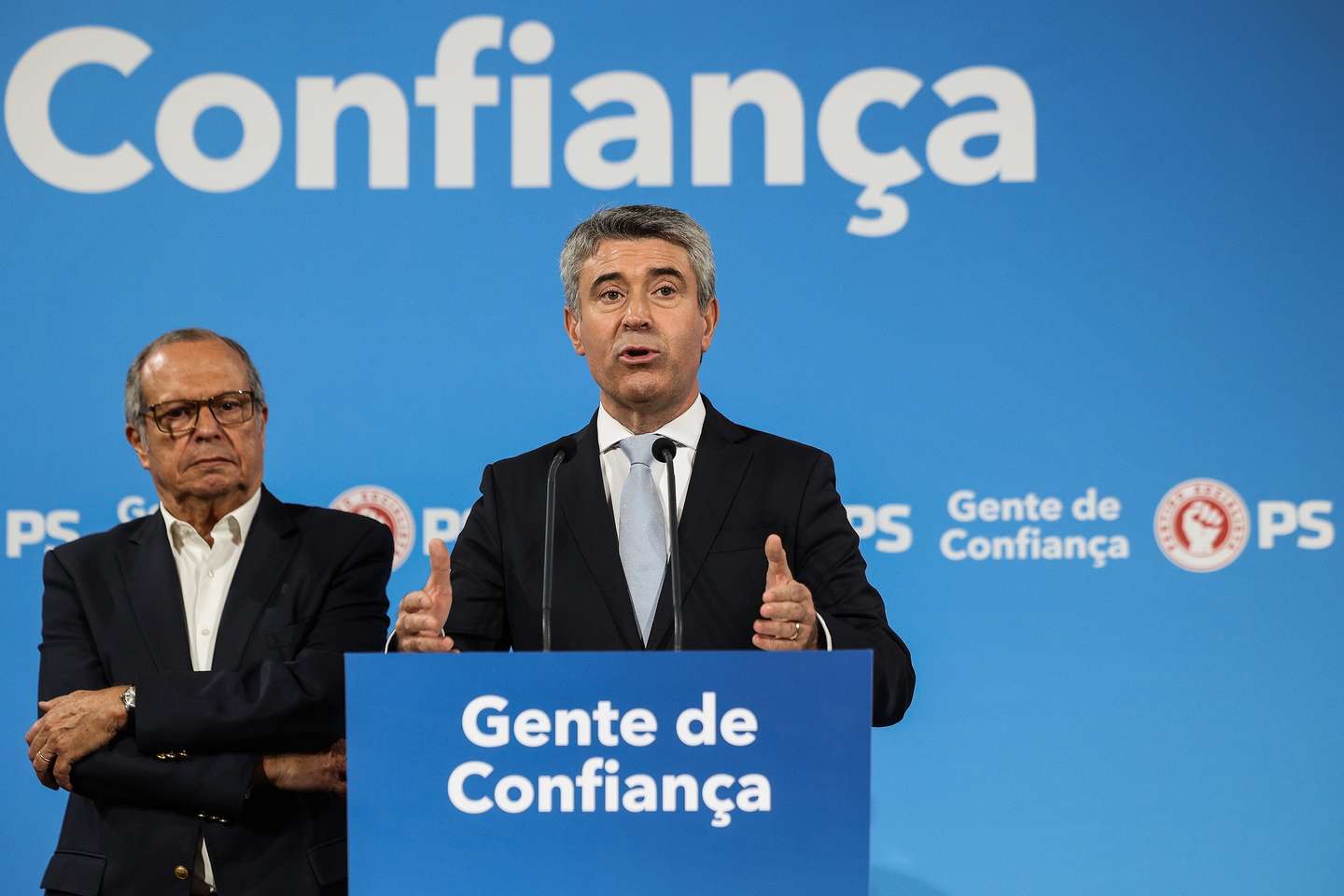 The secretary-general Socialist Party (PS), Jose Luís Carneiro, speaks to his supporters on election night for the local elections at party headquarters in Lisbon, Portugal, 12 October 2025. More than 9.3 million electors can vote in the local elections in Portugal on 12 October 2025. TIAGO PETINGA/LUSA