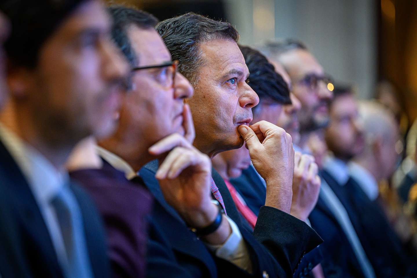 O primeiro-ministro, Luís Montenegro (C), participa na cerimónia de lançamento da Carteira Digital da Empresa, no Palácio da Bolsa, no Porto, 26 de janeiro de 2026. PEDRO GRANADEIRO/LUSA