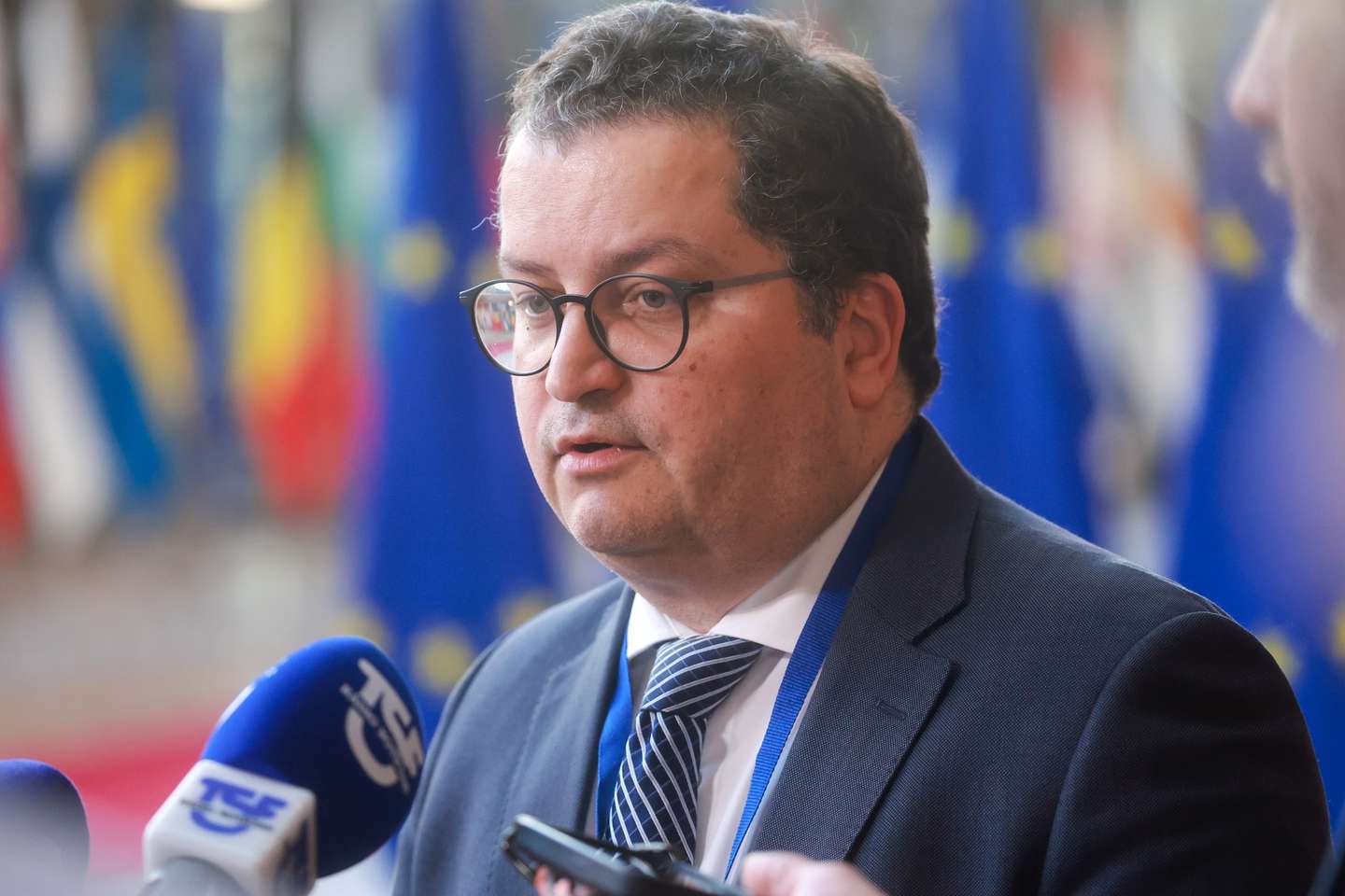epa12807166 Portuguese Finance Minister Joaquim Miranda Sarmento speaks to the media at a Eurogroup finance ministers meeting in Brussels, Belgium, 09 March 2026. Ministers were to discuss macroeconomic developments in the euro area, assess the Belgian draft budgetary plan for 2026, and discuss energy prices and the potential impact of Middle East tensions on the euro area economy.  EPA/OLIVIER HOSLET
