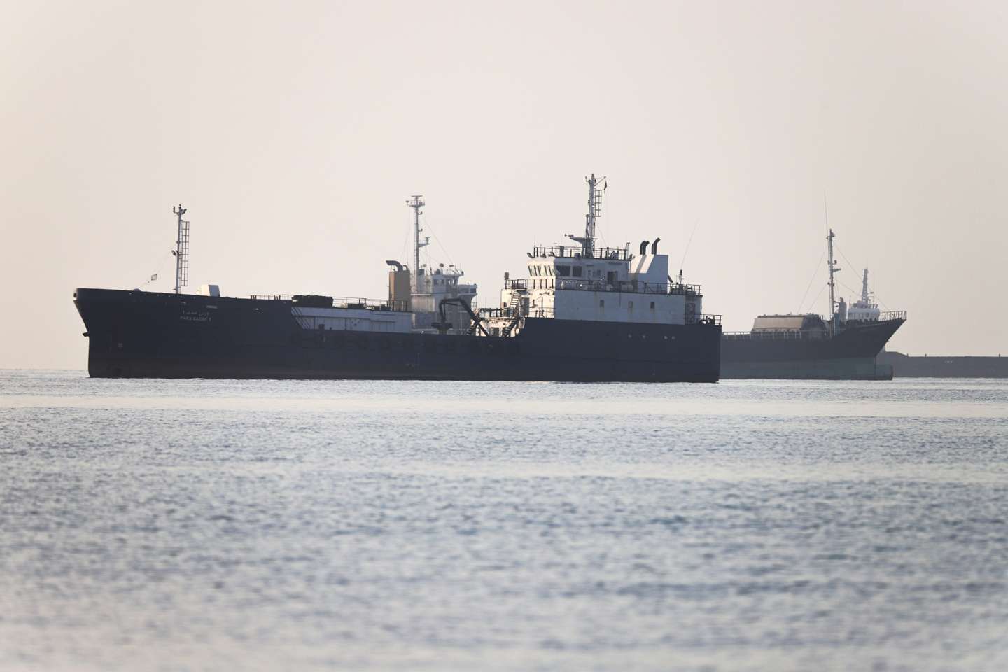 epa13009260 A handout photo made available by Isna News Agency shows cargo ships stuck in the Strait of Hormuz, along the coast of Bandar Abbas, in southern Iran, 01 June 2026. According to Iranian state media, the military's central command warned all vessels to secure Islamic Revolution Guards Corps (IRGC) Navy clearance to pass through the strait or face maritime security risks.  EPA/AMIRHOSSEIN KHORGOOEI/ ISNA NEWS AGENCY HANDOUT RESTRICTIONS: NO Access Israel Media/Persian Language TV Stations Outside Iran/Strictly No Access BBC Persian/VOA Persian/Manoto TV/Iran International TV. (As mandated by Iran's Directorate General for Foreign Media) -- HANDOUT EDITORIAL USE ONLY/NO SALES