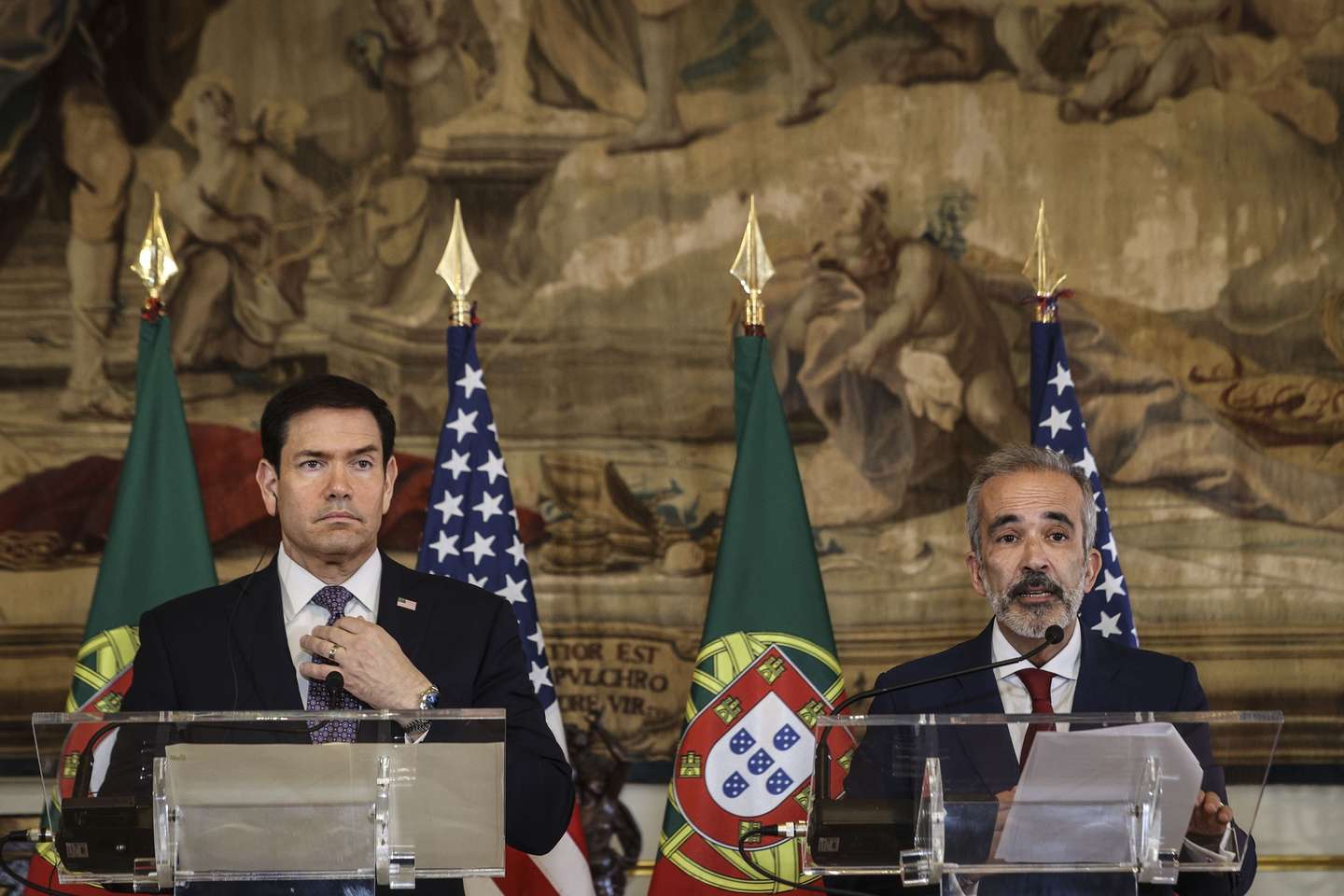 Portuguese Minister of Foreign Affairs, Paulo Rangel (R) and US Secretary of State Marco Rubio (L) during a press conference at Necessidades Palace, in Lisbon, 08 October 2026. Rubio is visiting Portugal to advance in cooperation in matters of defense, economy and technology. TIAGO PETINGA/LUSA